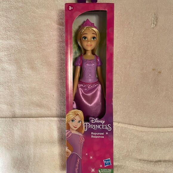 Hasbro Disney Princess Rapunzel classic doll w/pink tiara from Tanglled - Picture 6 of 12